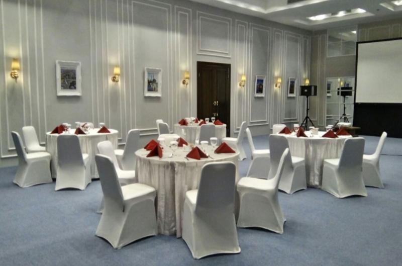 Cinnamon Hotel Boutique Syariah Tutugan Esterno foto