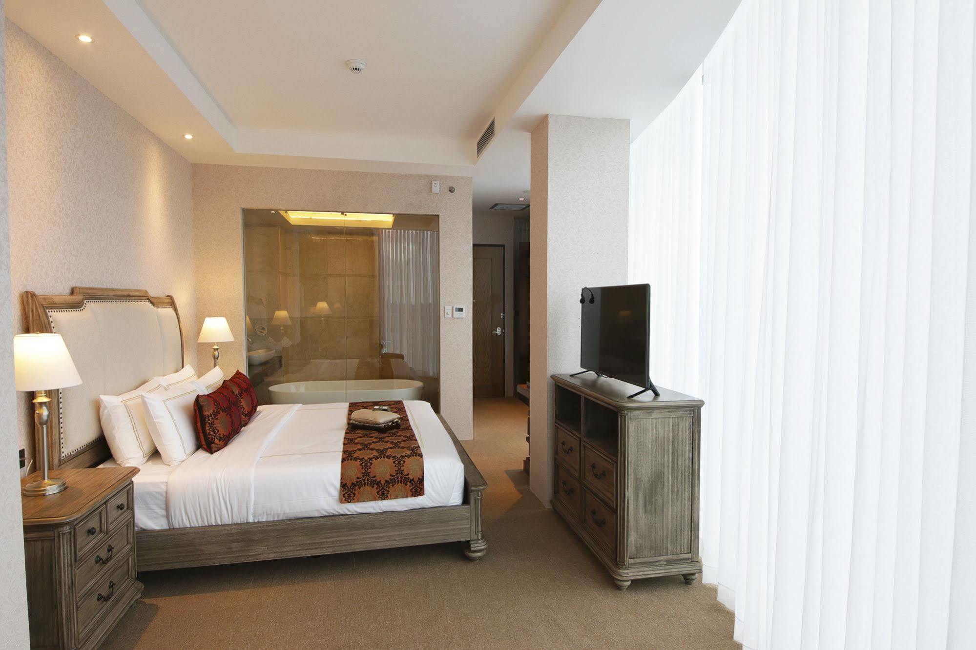 Cinnamon Hotel Boutique Syariah Tutugan Esterno foto